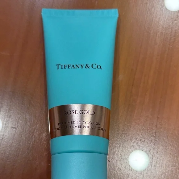 Tiffany & Co. Rose Gold Perfumed Body Lotion - Blue and Gold - Picture 1 of 2